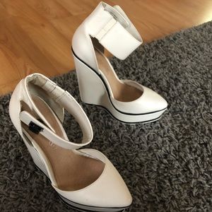 Aldo Pumps